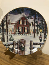 Load image into Gallery viewer, Laura Berry, Collector Plates