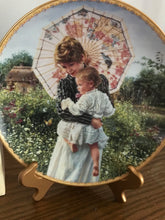 Load image into Gallery viewer, Plates, Sandra Kuck/Mothers Day Collection