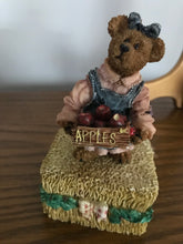 Load image into Gallery viewer, Boyds