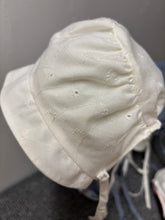 Load image into Gallery viewer, Baby Bonnets, White/Cream, Flat Brim
