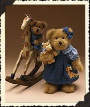 Load image into Gallery viewer, Boyds, Hailey, Austin and Stretch