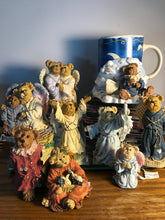 Load image into Gallery viewer, Boyds Resin, Hope Angelfaith...Give Thanks