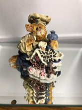 Load image into Gallery viewer, Boyds, Chief Stickypaws and Gingersnap