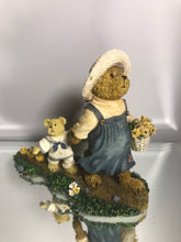 Load image into Gallery viewer, Boyds, Momma McWaddles and Skippy w/Quack,