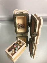 Load image into Gallery viewer, Boyds, Treasure Boxes