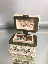 Load image into Gallery viewer, Boyds, Treasure Boxes