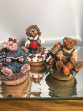 Load image into Gallery viewer, Boyds Resin, Jar Topper