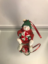 Load image into Gallery viewer, Boyds Resin, Hanging Ornaments