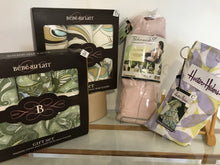 Load image into Gallery viewer, Nursing Covers