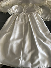 Load image into Gallery viewer, Gown w/Cape and Bonnet