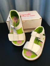 Load image into Gallery viewer, Wee Squeak, Shoes, Children's