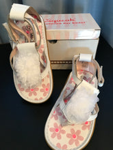 Load image into Gallery viewer, Wee Squeak, Shoes, Children's
