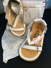 Load image into Gallery viewer, Wee Squeak, Shoes, Children's