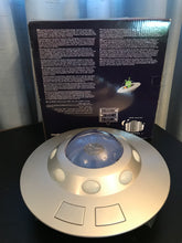 Load image into Gallery viewer, Cloud B, Spaceship