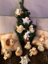 Load image into Gallery viewer, Boyds Vintage, Making Spirts Bright Collection