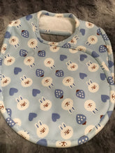 Load image into Gallery viewer, Burp Cloth/Bib, 2 in 1