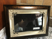 Load image into Gallery viewer, Musical Jewelry Boxes, Cottage Garden