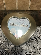 Load image into Gallery viewer, Petite Heart, Music Box, Cottage Garden