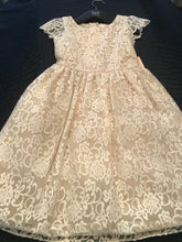 Load image into Gallery viewer, Sweet Kids, Girls Dresses, Size 6 year