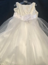 Load image into Gallery viewer, Girls Dress, Size 8 year