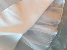 Load image into Gallery viewer, Tiana, Girls Dress, Size 6 year