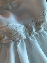 Load image into Gallery viewer, Tiana, Girls Dress, Size 6 year