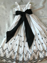 Load image into Gallery viewer, Dress, Sweet Kids, Size 6 year