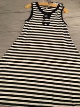 Load image into Gallery viewer, Pom Pom, Wies, Girl Dresses