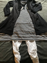 Load image into Gallery viewer, Pom Pom, Wies, Girl Dresses