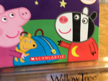 Load image into Gallery viewer, Books, Scholastic, Pepa Pig