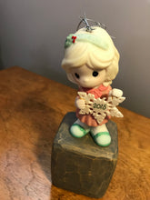 Load image into Gallery viewer, Precious Moments, Baby's First, Dated Ornaments, Christmas