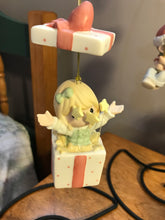 Load image into Gallery viewer, Precious Moments, Ornaments and Porcelain Figure