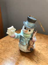 Load image into Gallery viewer, Precious Moments, Ornaments and Porcelain Figure