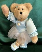 Load image into Gallery viewer, Boyds Bear Ballerina, Tippy, Vintage