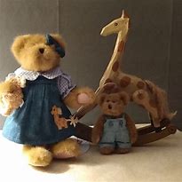 Load image into Gallery viewer, Boyds, Hailey, Austin and Stretch