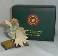 Load image into Gallery viewer, Boyds Resin, Olde Mother Goose