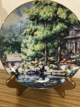 Load image into Gallery viewer, Laura Berry, Collector Plates
