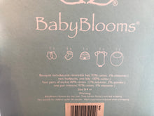 Load image into Gallery viewer, Baby Blooms, Organic Clothing, Gift Bouquet

