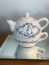 Load image into Gallery viewer, Boyds Home, Teapot and Cup
