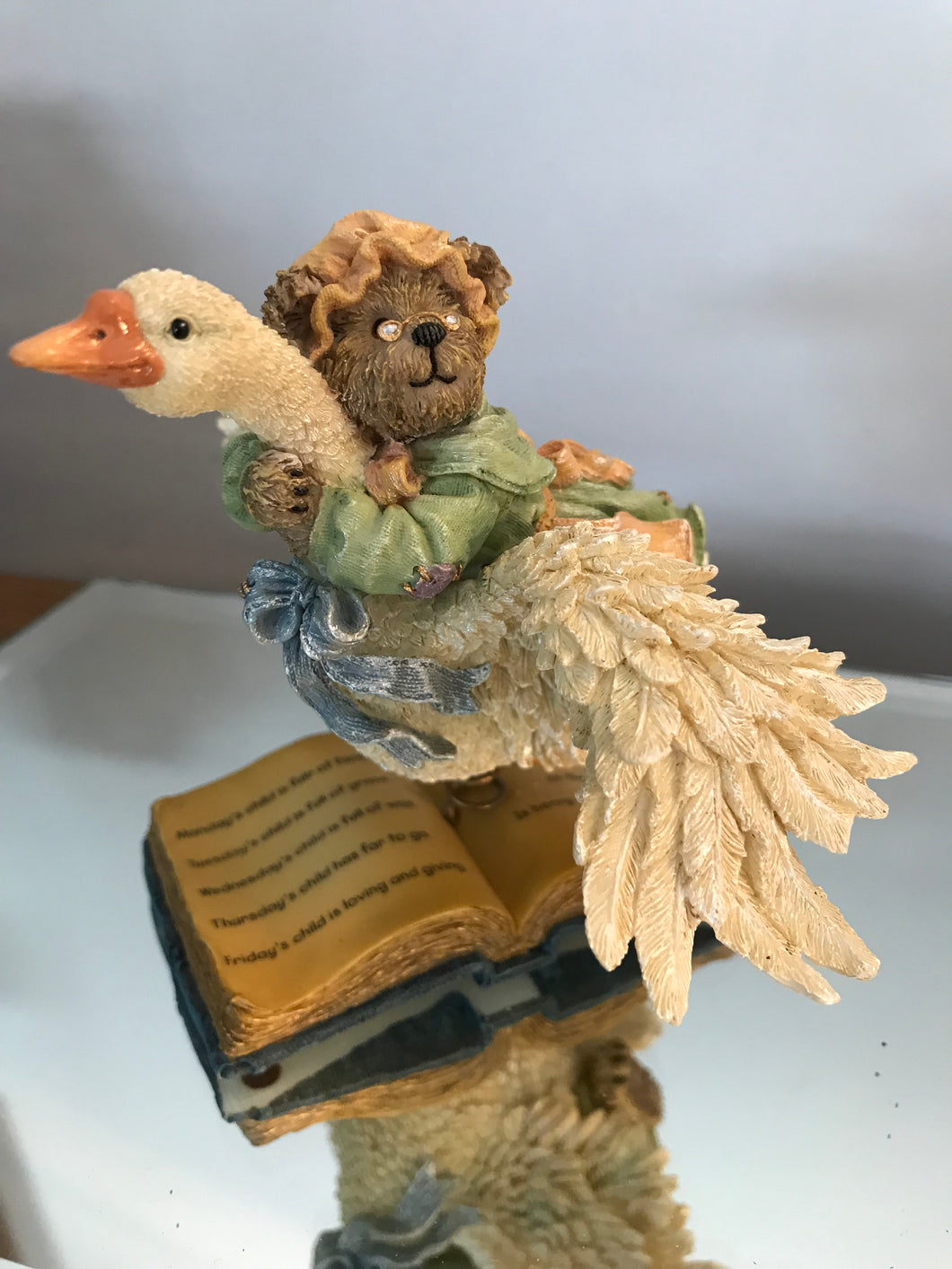 Boyds Resin, Olde Mother Goose