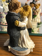 Load image into Gallery viewer, Boyds Resin, Wedding
