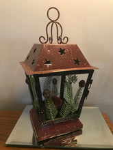 Load image into Gallery viewer, Boyds Home, Pine Cone, Lantern
