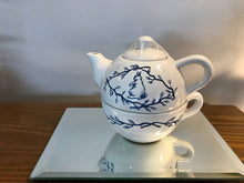 Load image into Gallery viewer, Boyds, Teapot and Mug
