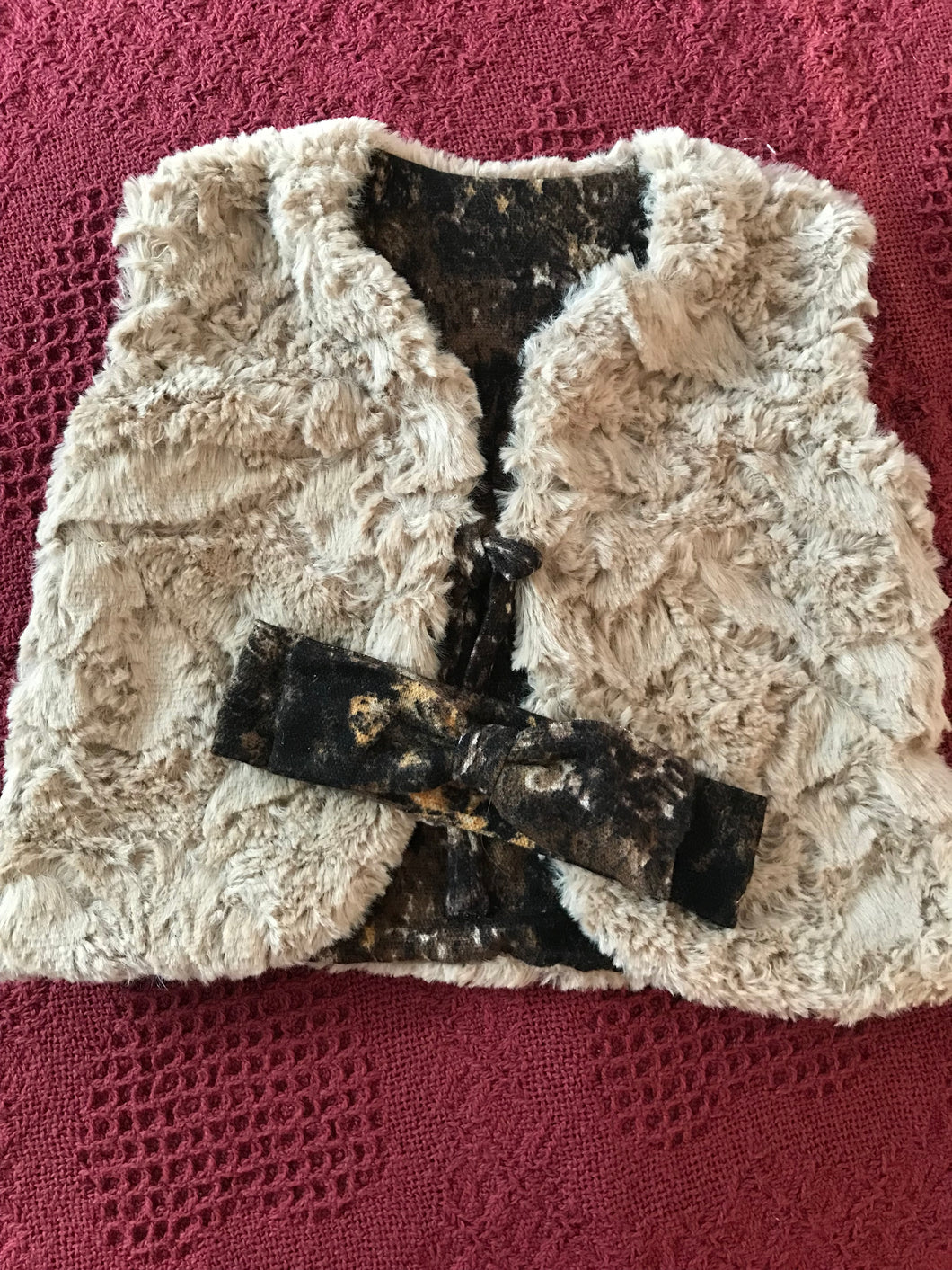 Vests, faux fur