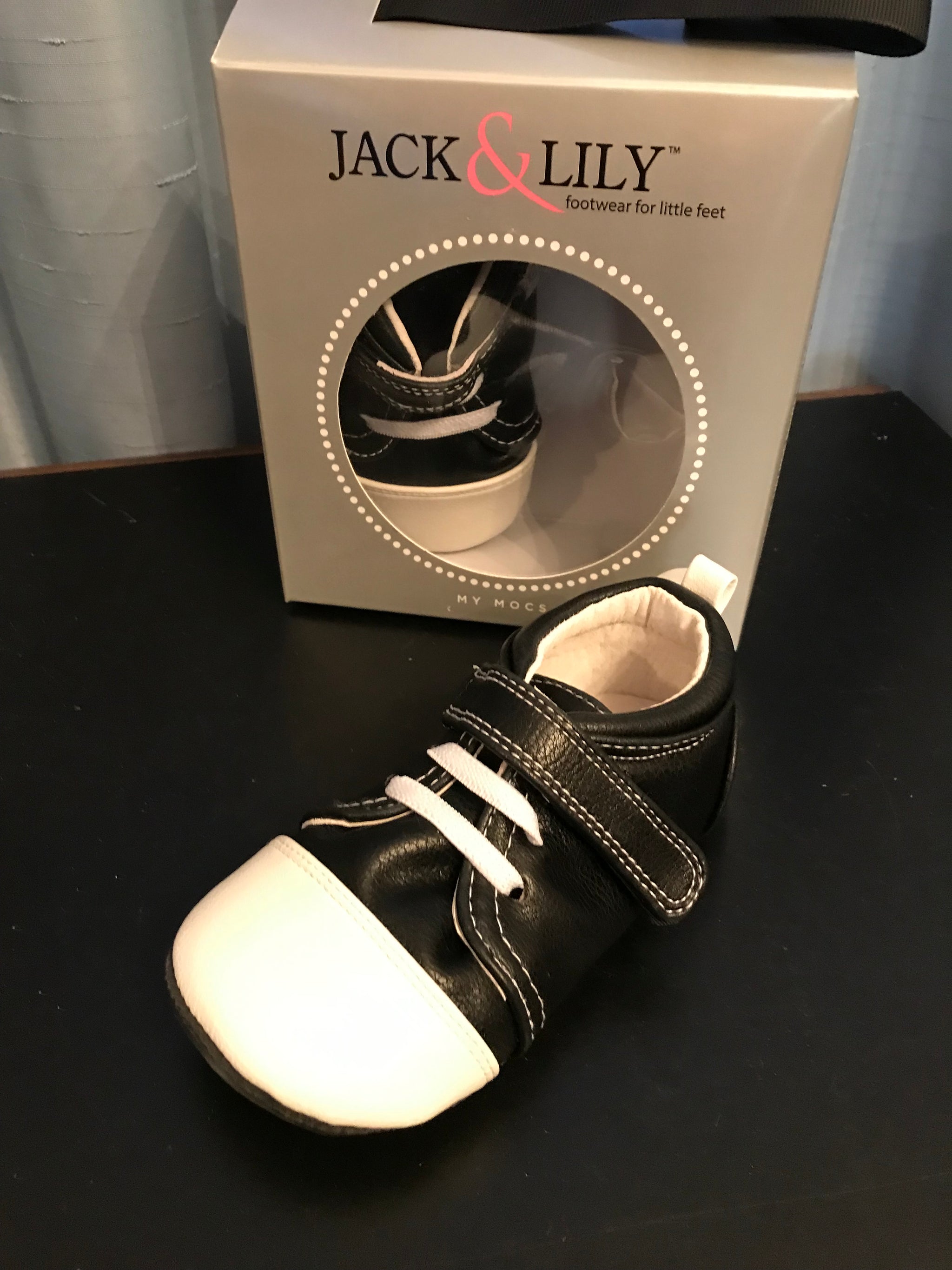 Bundle of Four (4) Gender Neutral top Baby Shoes Janie & Jack Jack & Lily Assorted