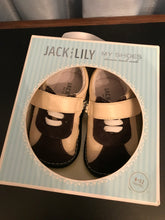 Load image into Gallery viewer, Jack and Lily, Shoes, 6-12 month
