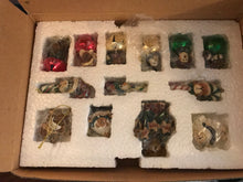 Load image into Gallery viewer, Boyds Vintage, Tree Topper Mini Ornaments
