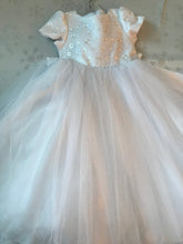 Load image into Gallery viewer, Tiana, Girls Dress, Size 6 year
