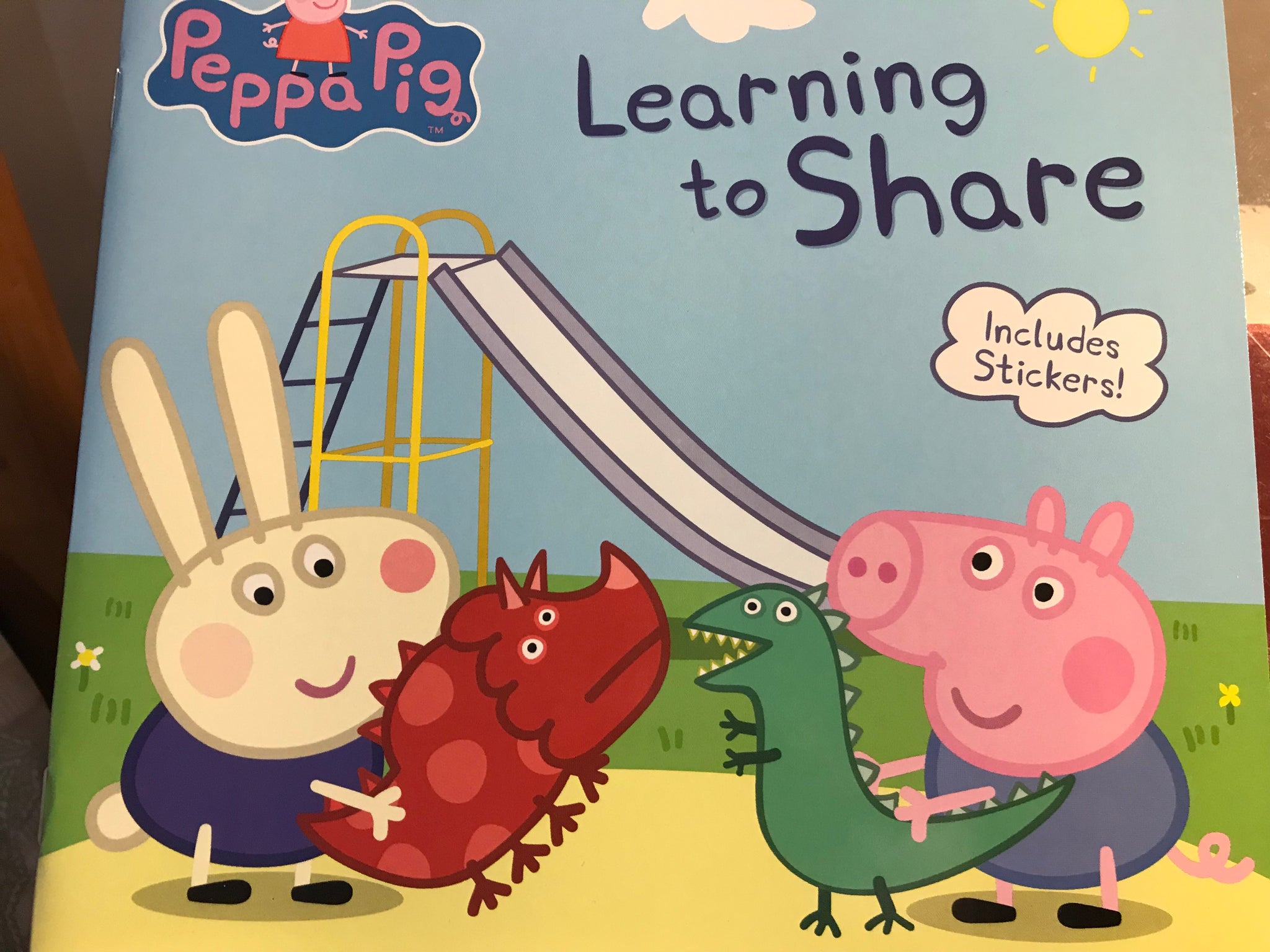 Peppa Learns to Share With Her Friends! 🐷