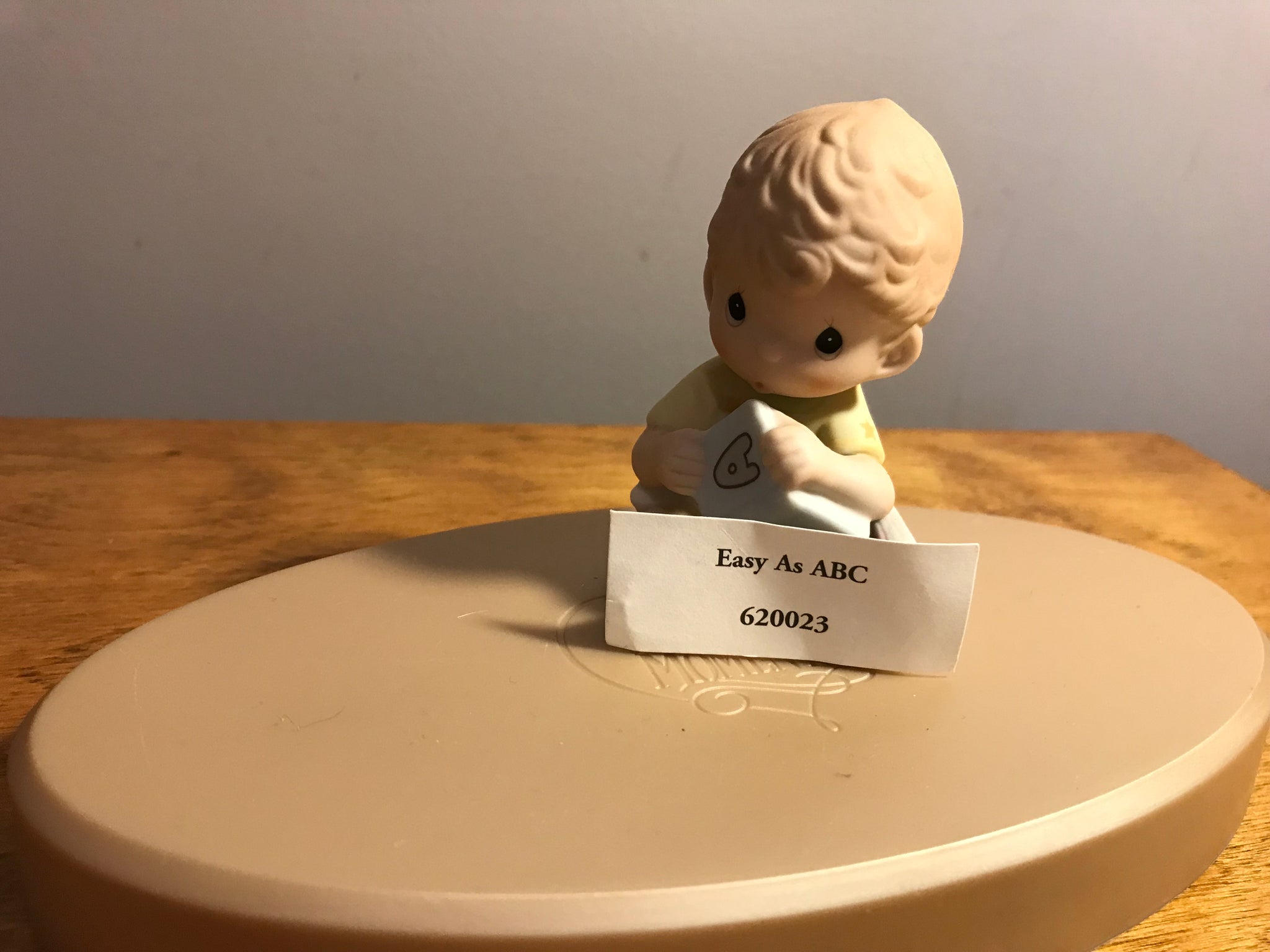 Precious Moments, Porcelain Babies – Dens and Friends
